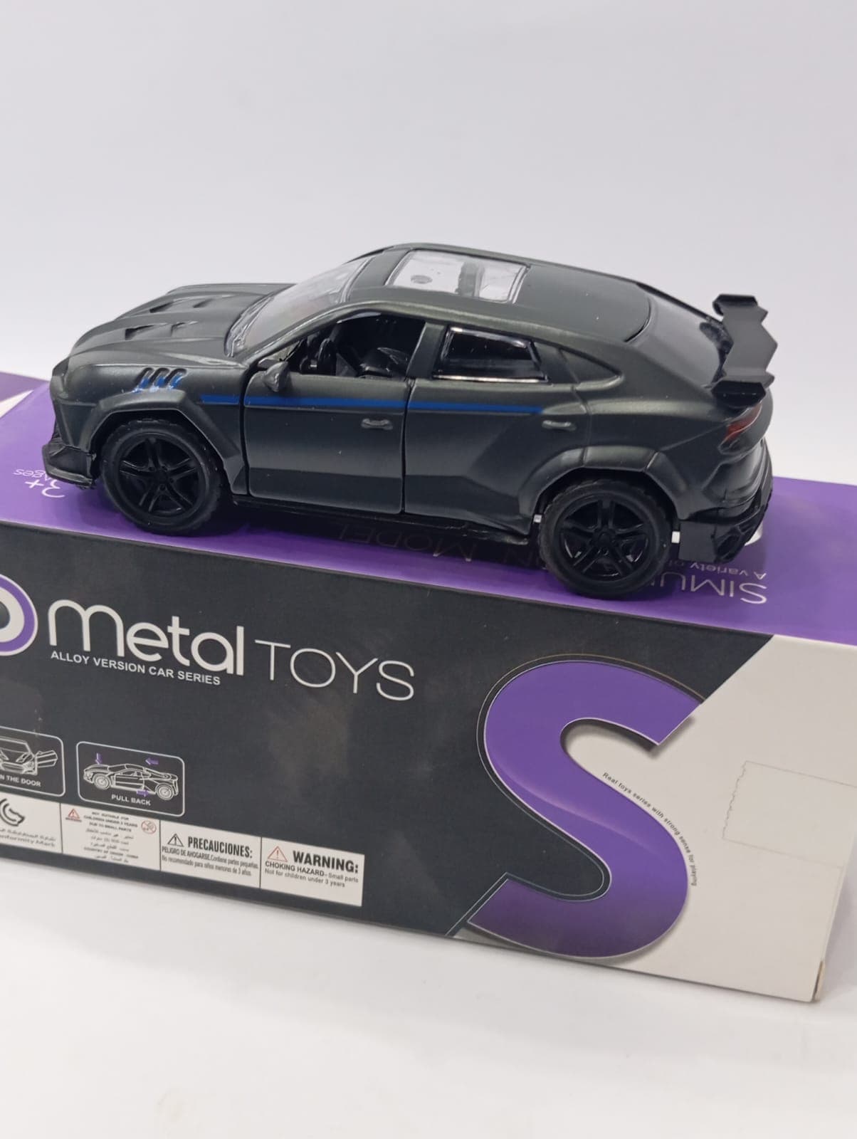 Metal toy car