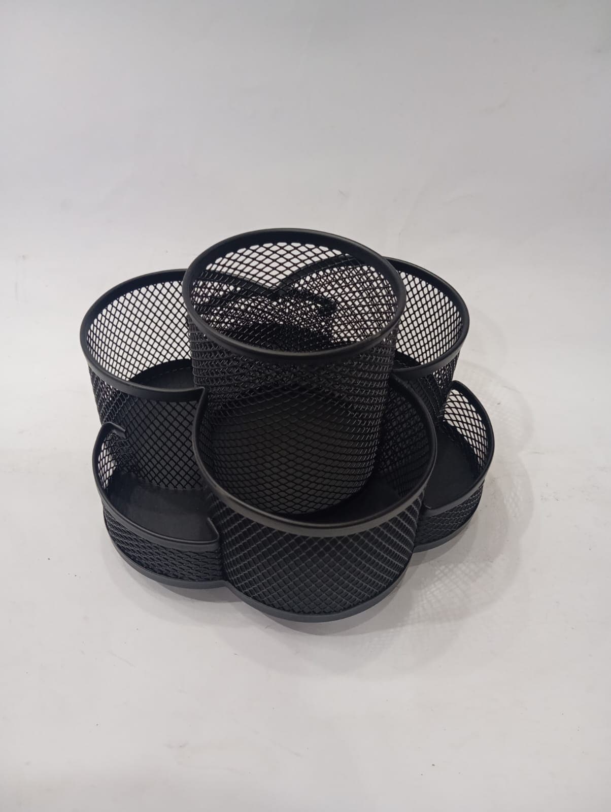 Desk organizer