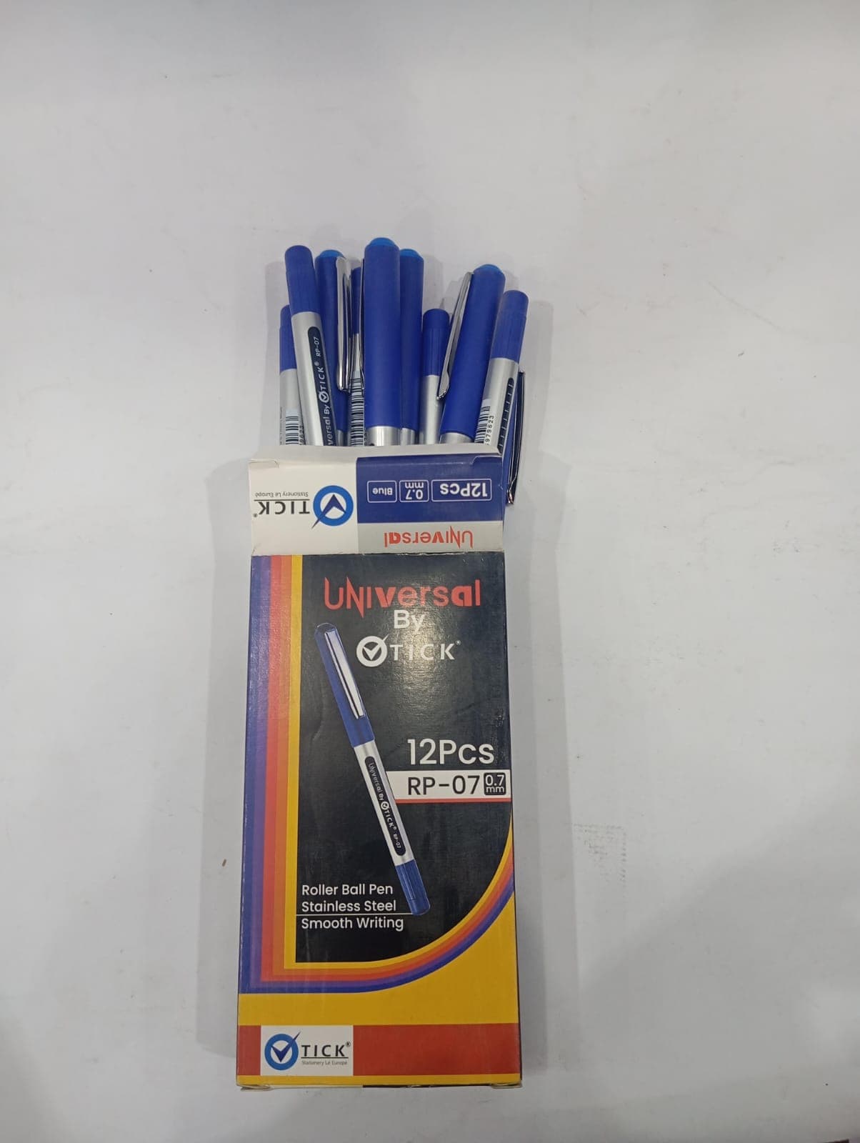 Universal by tick gel pen